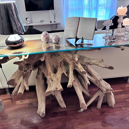 Maison De Maff Песаро Екстериор снимка